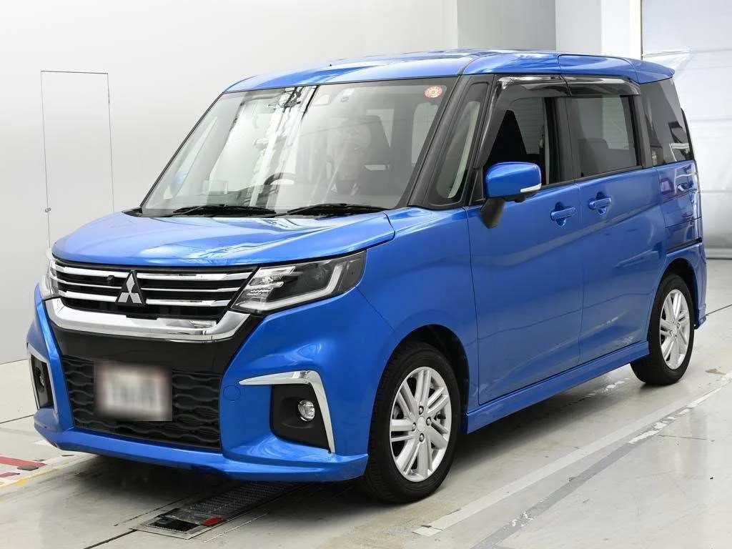 Mitsubishi Delica D:2  с аукциона в Японии