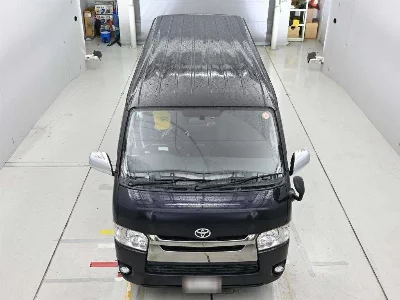 TOYOTA REGIUS VAN