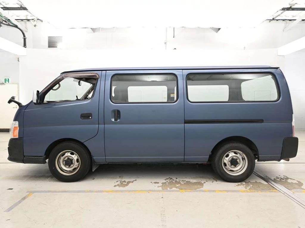 Nissan Caravan  с аукциона в Японии