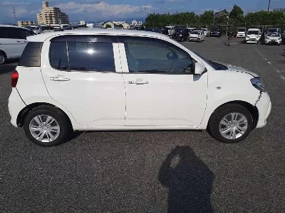 DAIHATSU BOON