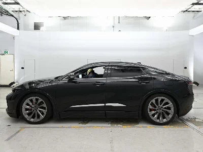 TOYOTA CROWN CROSSOVER
