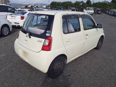 DAIHATSU ESSE