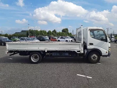 TOYOTA DYNA TRUCK