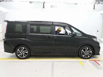 HONDA STEPWGN SPADA