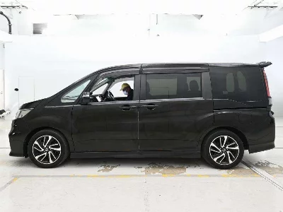 HONDA STEPWGN SPADA