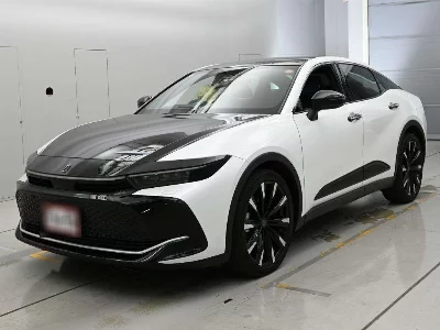 TOYOTA CROWN CROSSOVER