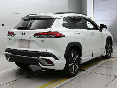 TOYOTA COROLLA CROSS