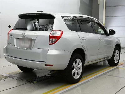 TOYOTA VANGUARD