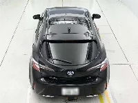 Цена авто Toyota Corolla Hatchback с аукционов Японии, номер кузова ZWE213H, пробег 26 000, оценка 2