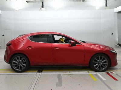 MAZDA MAZDA3 FASTBACK
