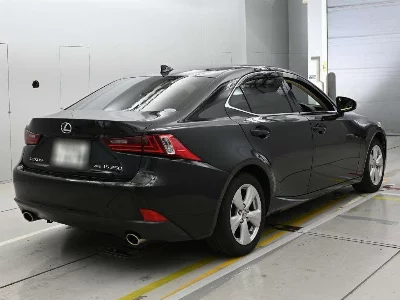 Lexus IS350