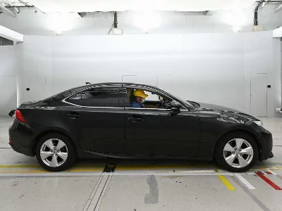 Lexus IS350