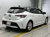 Цена авто Toyota Corolla Hatchback с аукционов Японии, номер кузова ZWE213H, пробег 15 000, оценка 1