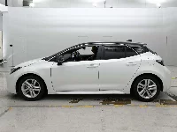 Цена авто Toyota Corolla Hatchback с аукционов Японии, номер кузова ZWE213H, пробег 15 000, оценка 1