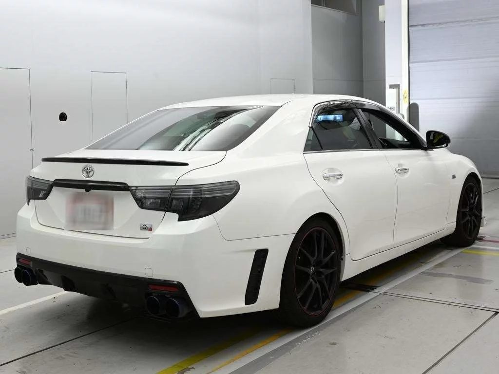 Toyota Mark X  с аукциона в Японии