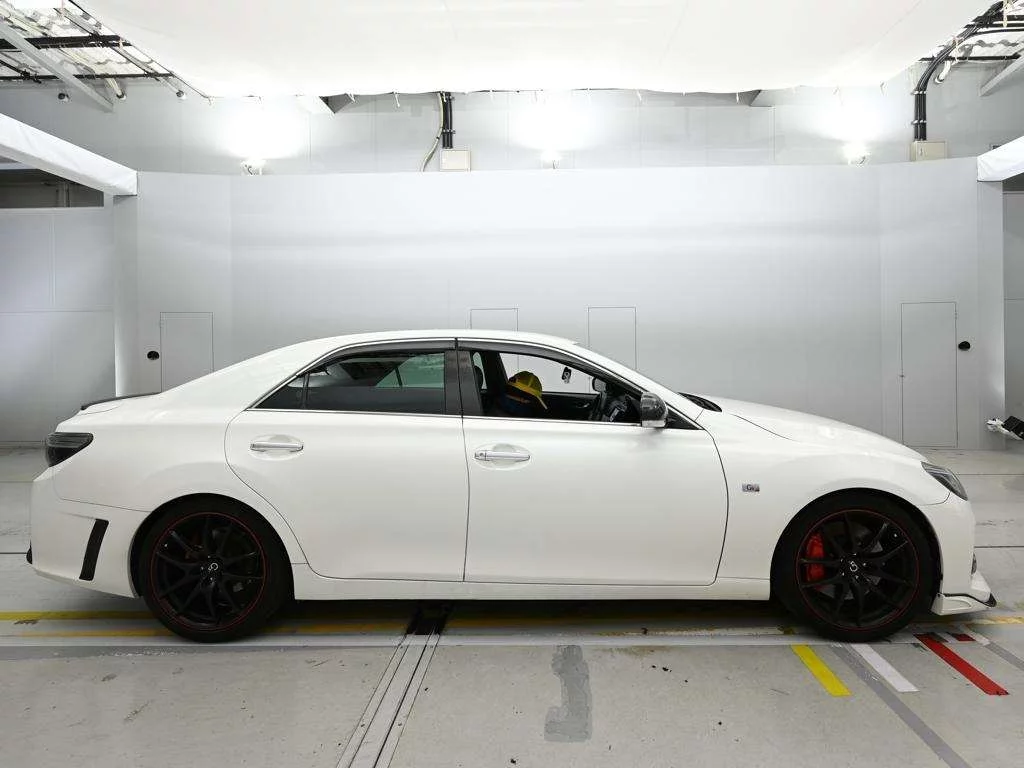 Toyota Mark X  с аукциона в Японии