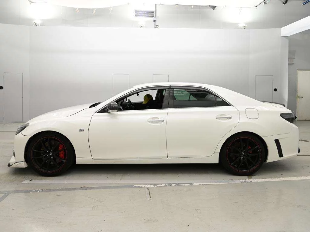 Toyota Mark X  с аукциона в Японии