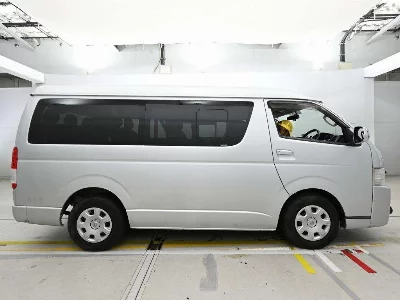 Toyota HIACE WAGON