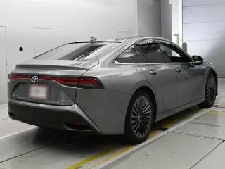 Цена авто Toyota Mirai с аукционов Японии, номер кузова JPD20, пробег 61 000, оценка 8
