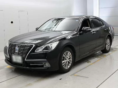 TOYOTA CROWN HYBRID