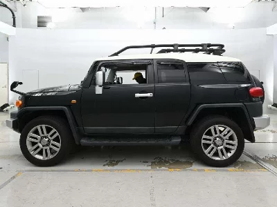 TOYOTA FJ CRUISER