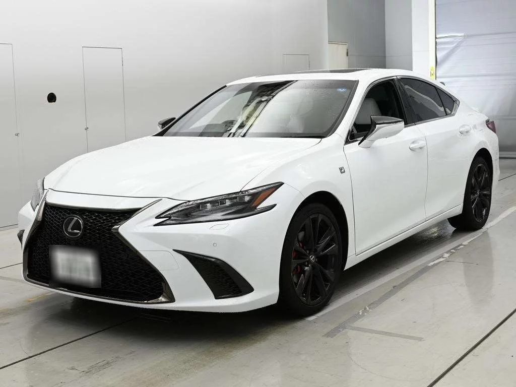 Lexus ES300h  с аукциона в Японии