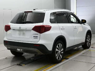 Suzuki Escudo