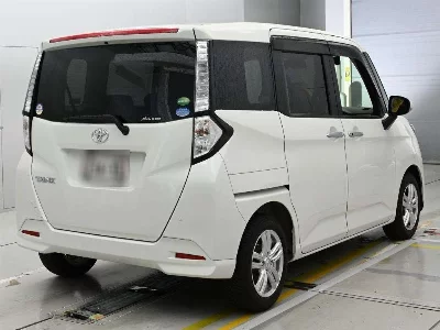 TOYOTA TANK