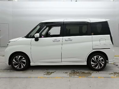 Mitsubishi Delica D:2