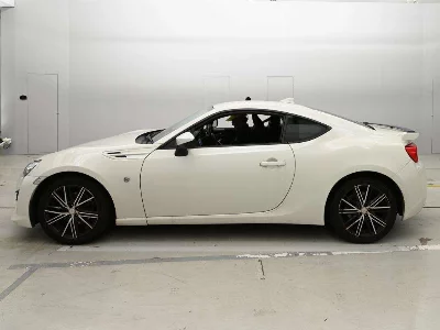 TOYOTA 86