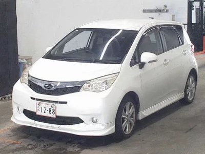 SUBARU TREZIA