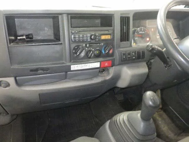 Isuzu Elf  с аукциона в Японии