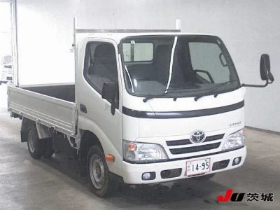 TOYOTA DYNA