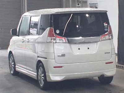 Mitsubishi Delica D:2