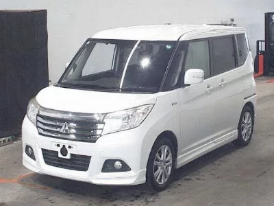 Mitsubishi Delica D:2
