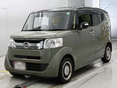 HONDA N-BOX SLASH