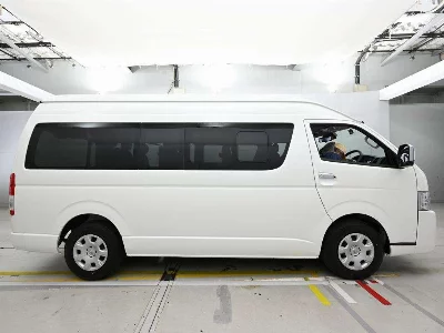 TOYOTA HIACE WAGON