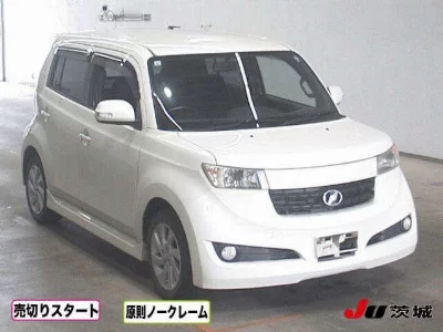 TOYOTA BB