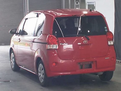TOYOTA PORTE