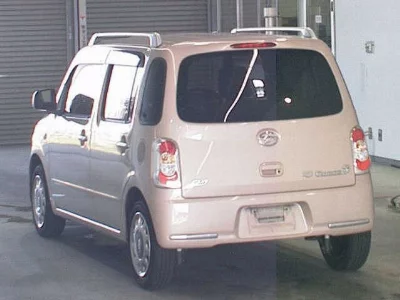Daihatsu Mira Cocoa