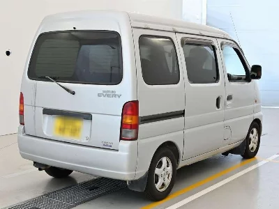 Suzuki Every