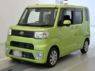 Toyota Pixis Mega