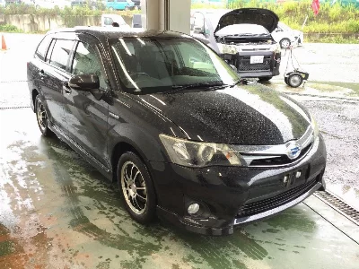 TOYOTA COROLLA FIELDER
