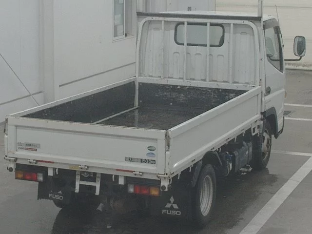 Mitsubishi Fuso Canter  с аукциона в Японии