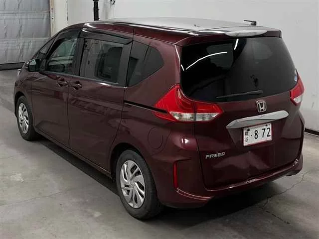 Honda Freed  с аукциона в Японии