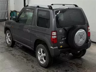Nissan Kix