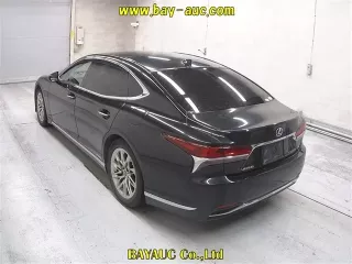 Lexus LS500h