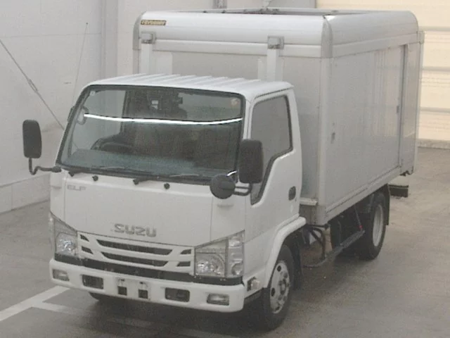 Isuzu Elf  с аукциона в Японии