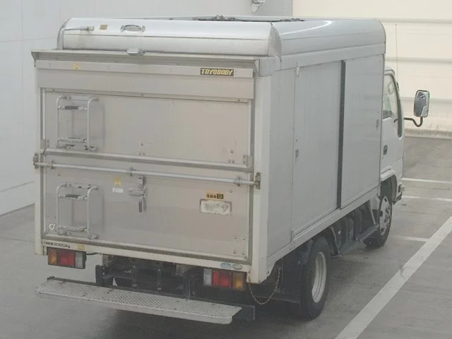Isuzu Elf  с аукциона в Японии
