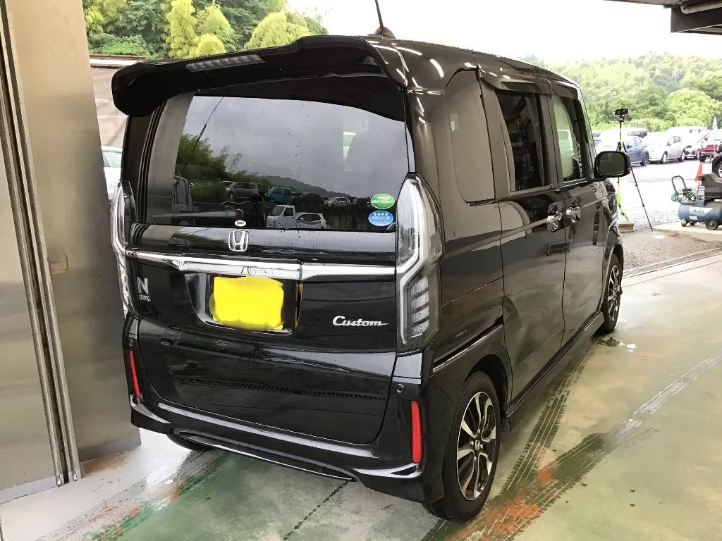 Honda N BOX CUSTOM  с аукциона в Японии
